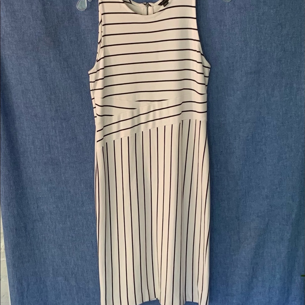 Ann Taylor white and navy striped dress